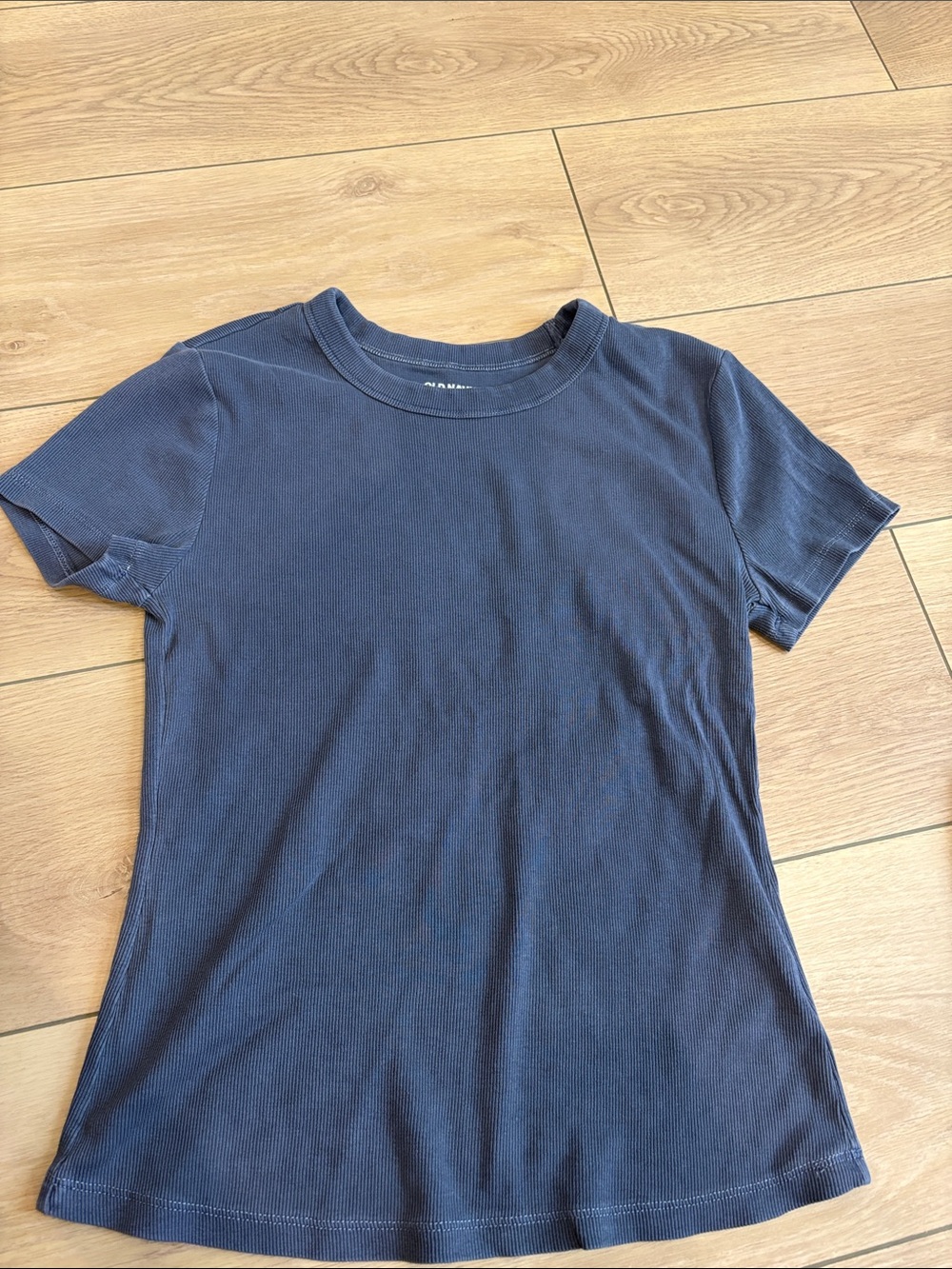 Old Navy women’s Navy Short Sleeve Ribbed Tee